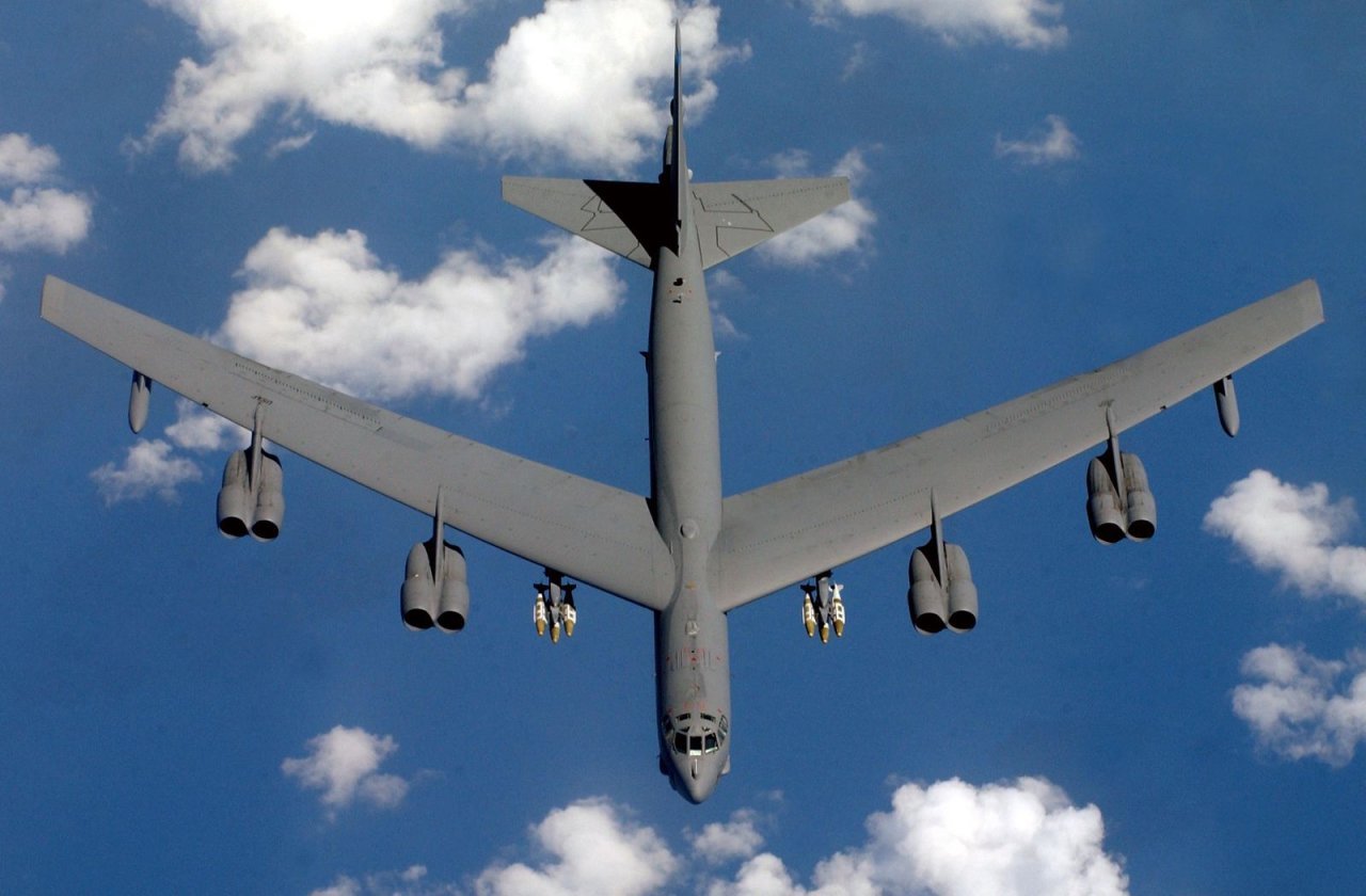 Interesting Footage Tells The Story Of One Of The Last B-52 Gunner ...